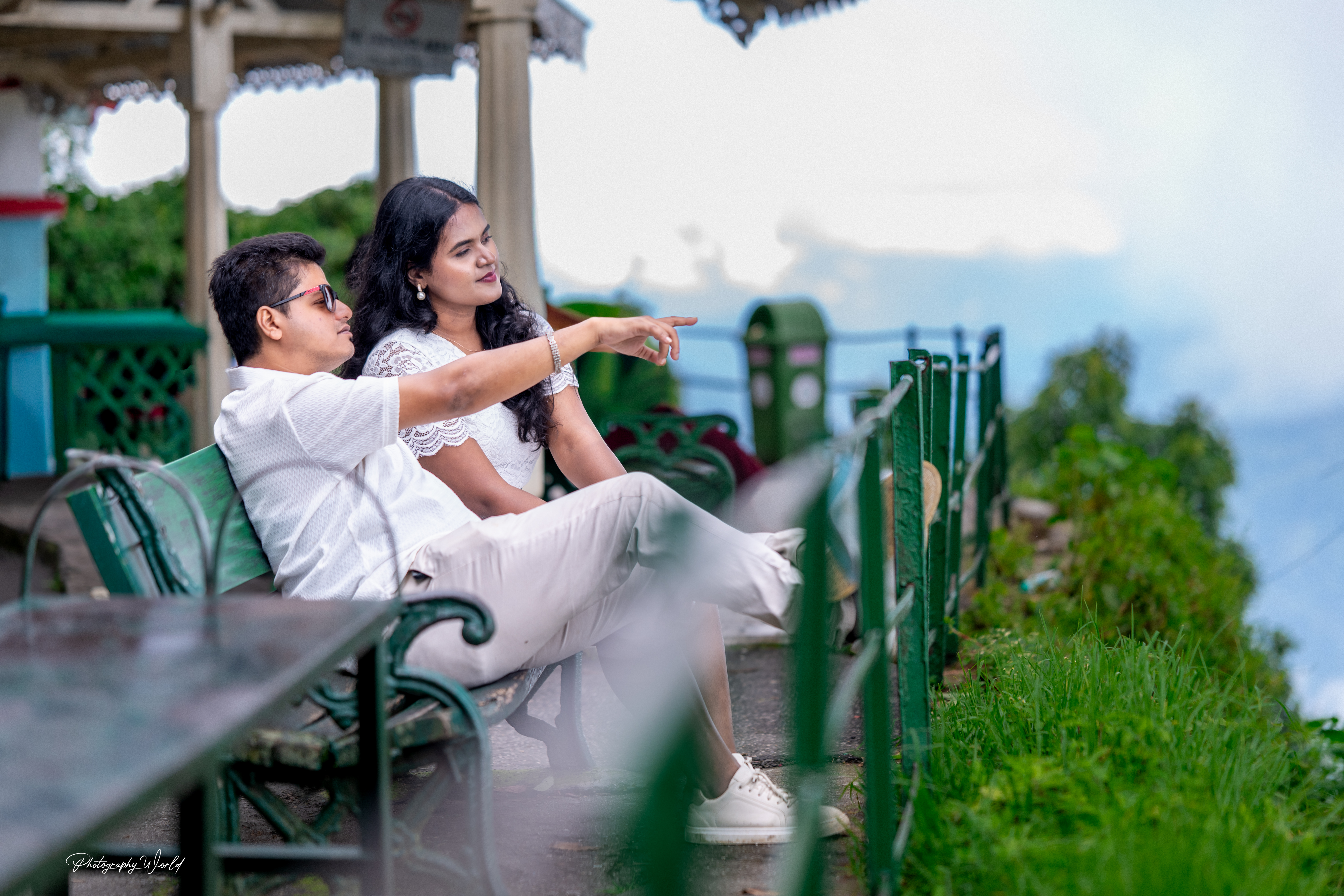 Pre-wedding highlights reel thumbnail